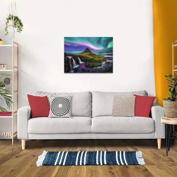 Aurora Over Kirkjufell - 1000 PIECE