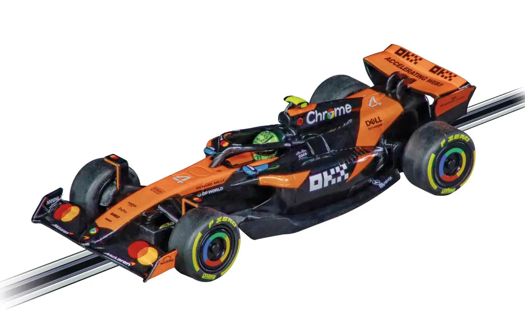 1:43 McLaren MCL39 "L. Norris, No.4"