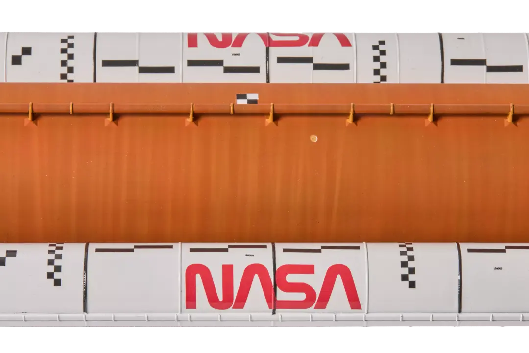 NASA Artemis - Space Launch System (SLS)