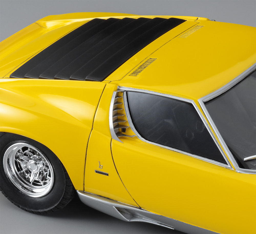 1/24 Lamborghini Miura P400 SV 'Detail Up Version Yellow Body'