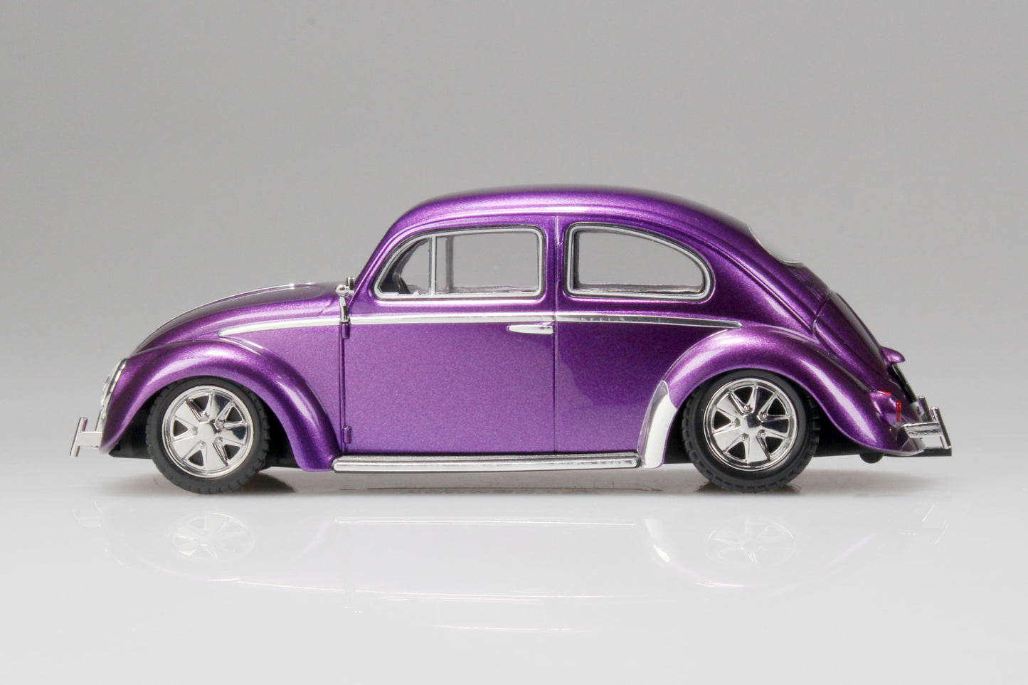 1/32 SNAP KIT Volkswagen Beetle (Metallic Purple)
