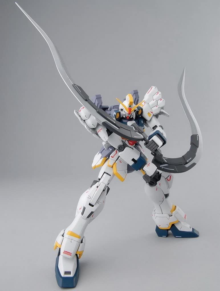 Bandai MG 1/100 Gundam Sandrock EW Ver.