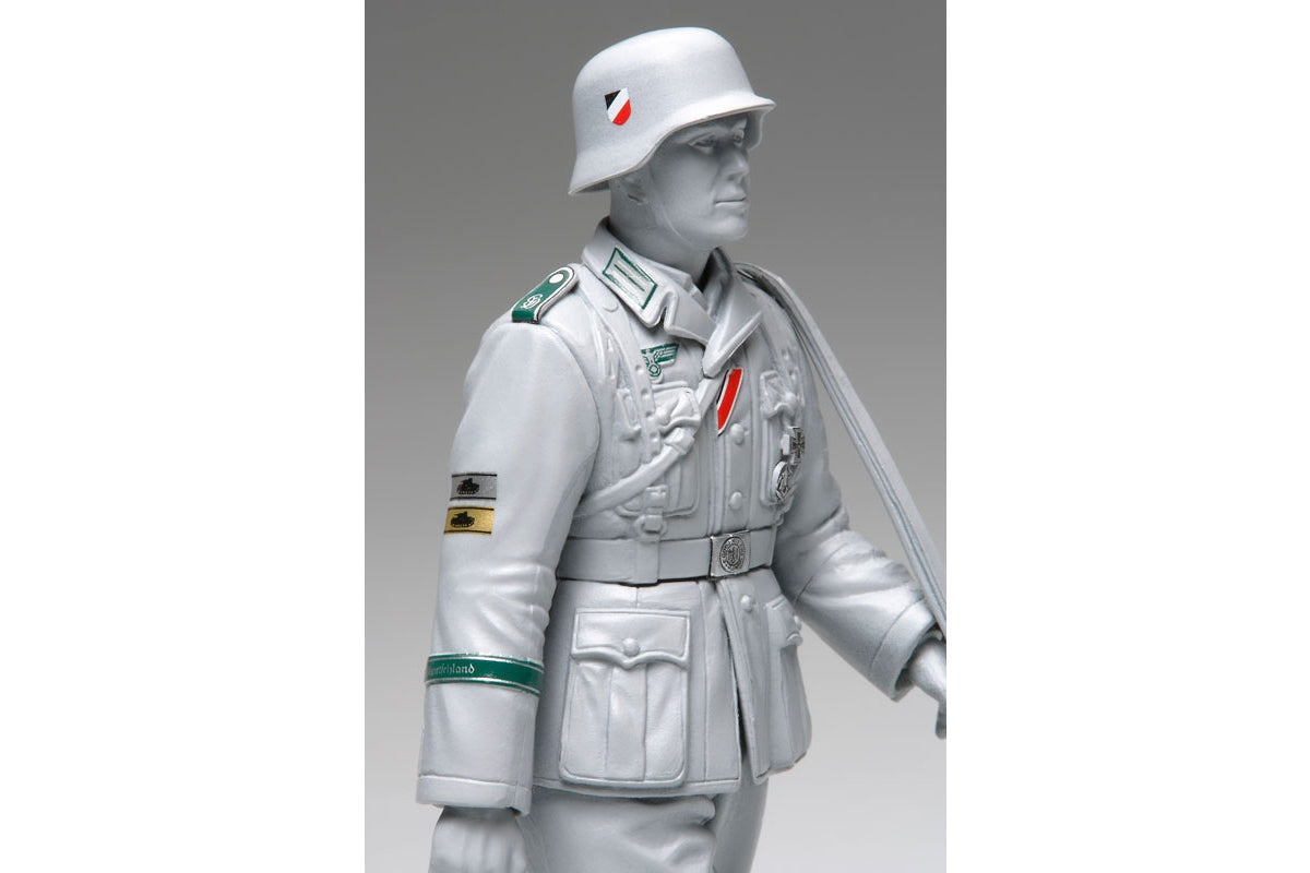 1/16 - 1/35 GERMAN MILITARY INSIGNIA