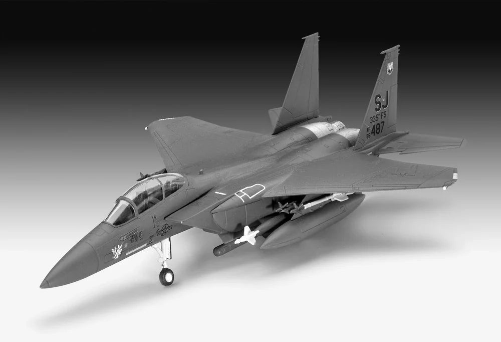 1:144 F-15E Strike Eage & bombs