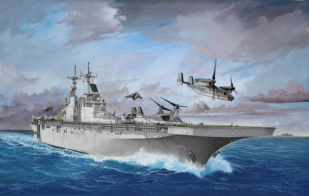 1:700 Assault Carrier USS WASP CLASS