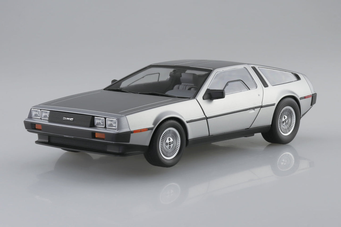 1/24 SUPER CAR '82 DELOREAN DMC-12