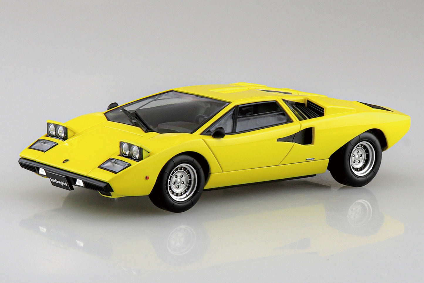 1/32 SNAP KIT Lamborghini Countach LP400(Yellow)