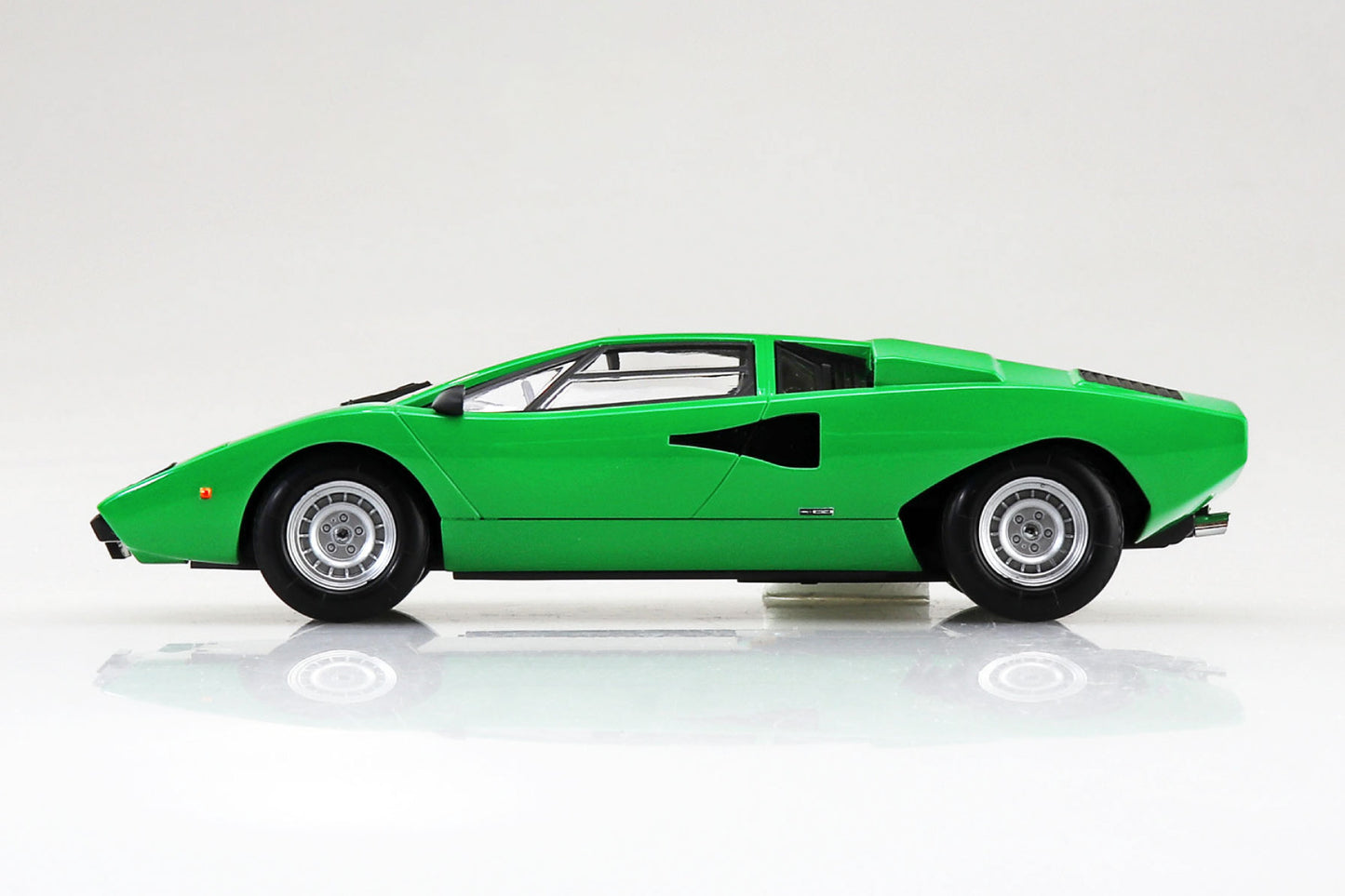 1/32 SNAP KIT Lamborghini Countach LP400(Green)