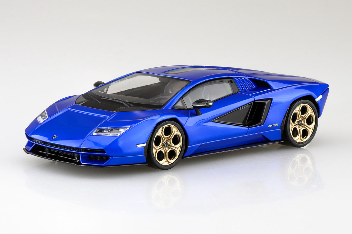 1/32 SNAP KIT Lamborghini Countach LPI 800-4(Metallic Blue)