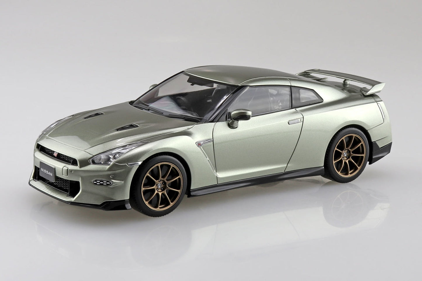 1/32 SNAP KIT NISSAN R35 GT-R 2024 (Millennium Jade)