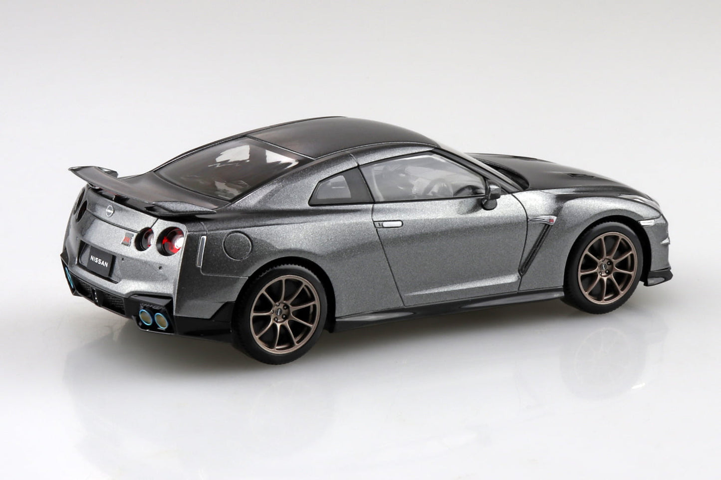 1/32 SNAP KIT Nissan R35 GT-R 2024 (Dark Metal Gray)