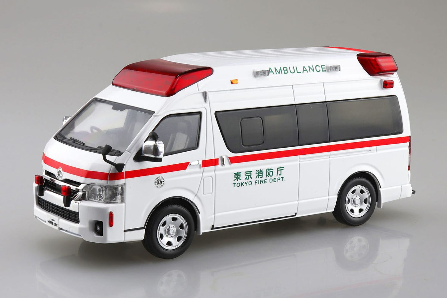 1/32 SNAP KIT TOYOTA HI-MEDIC