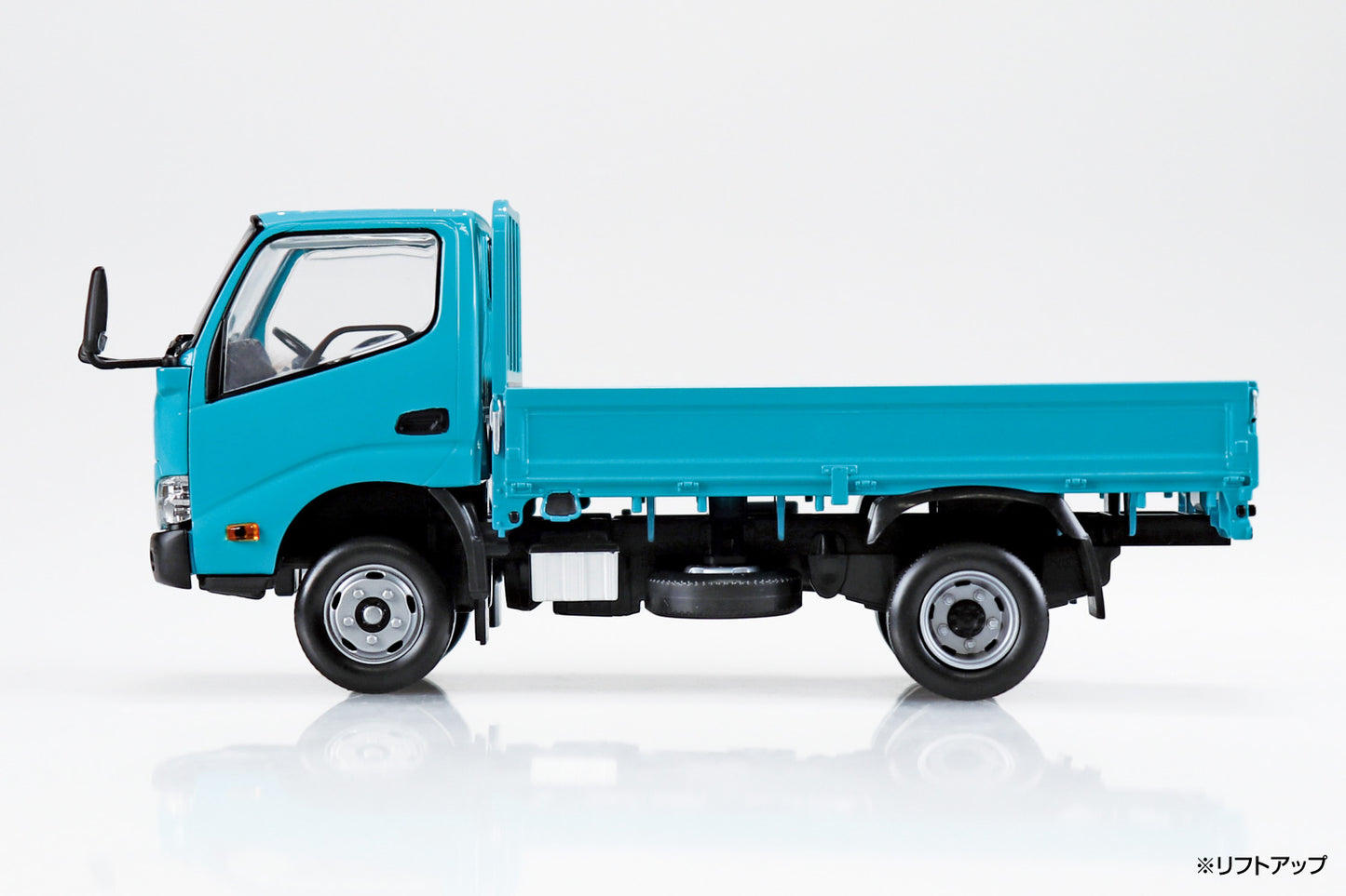 1/32 SNAP KIT Hino Dutro Truck (Turquoise)