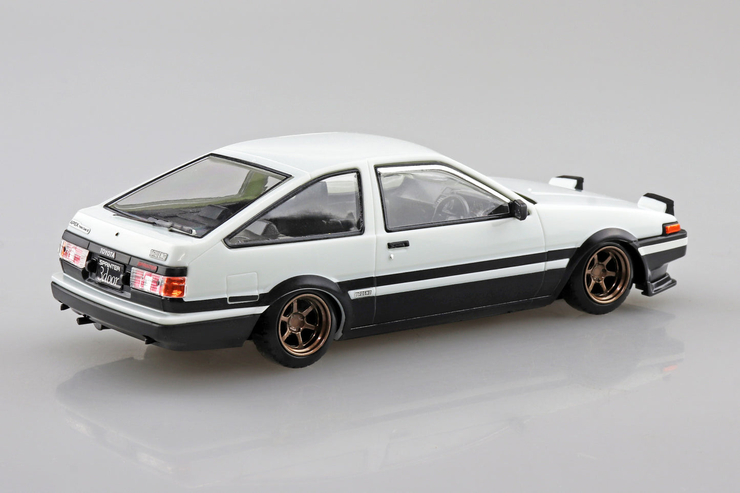 1/32 SNAP KIT Toyota Sprinter Trueno Custom Wheel (High Tech Two Tone)