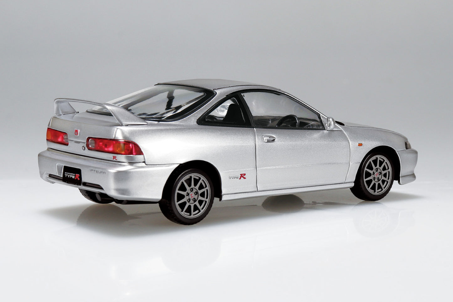 1/32 SNAP KIT Honda DC2 Integra Type R (Vogue Silver Metallic)