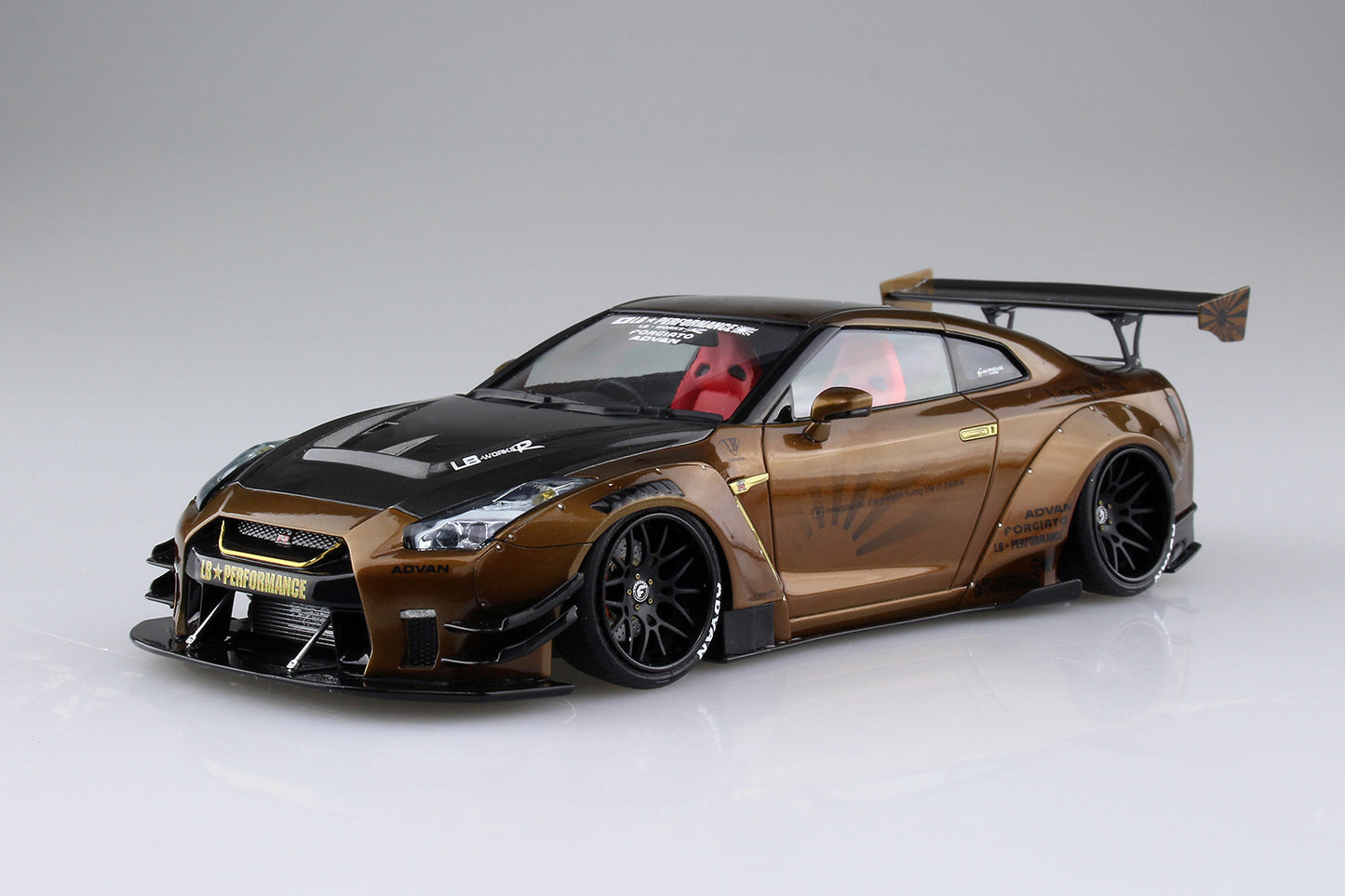 1/24 Liberty Walk Works R35 GT-R Type 2 Ver.1 Stock