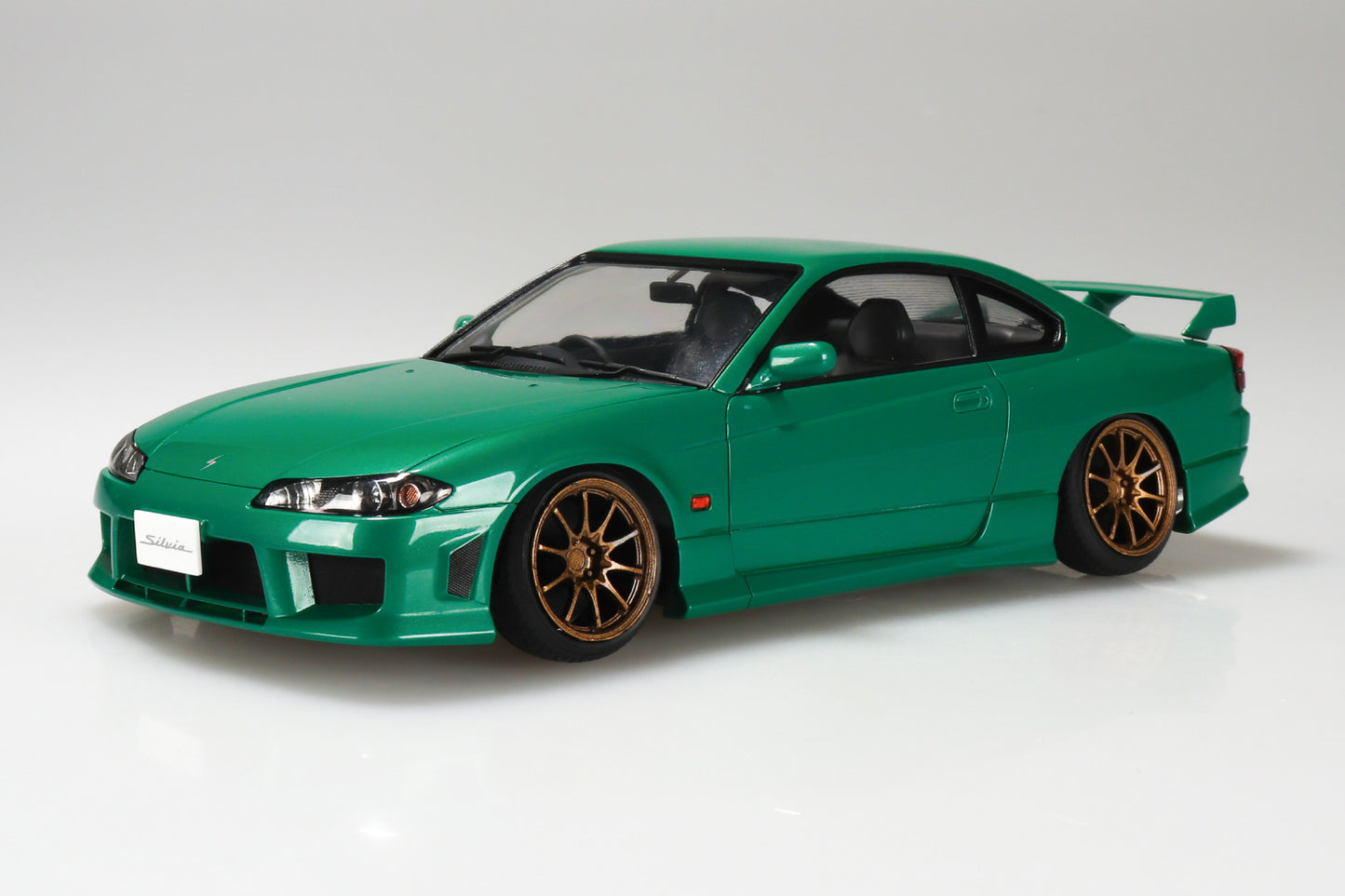 1/24 S15 Silvia ‘99 Air Suspension Custom (Nissan)