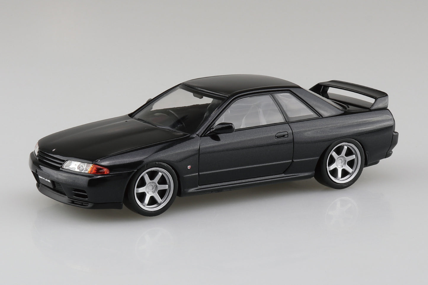 1/32 SNAP KIT Nissan R32 Skyline GT-R Custom Wheel (Black Pearl Metallic)