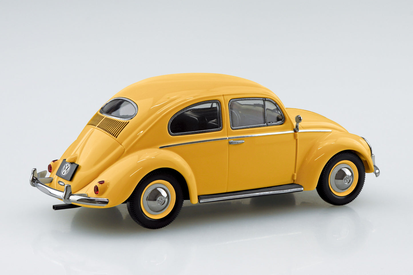 1/32 SNAP KIT Volkswagen Beetle (Postal Yellow)