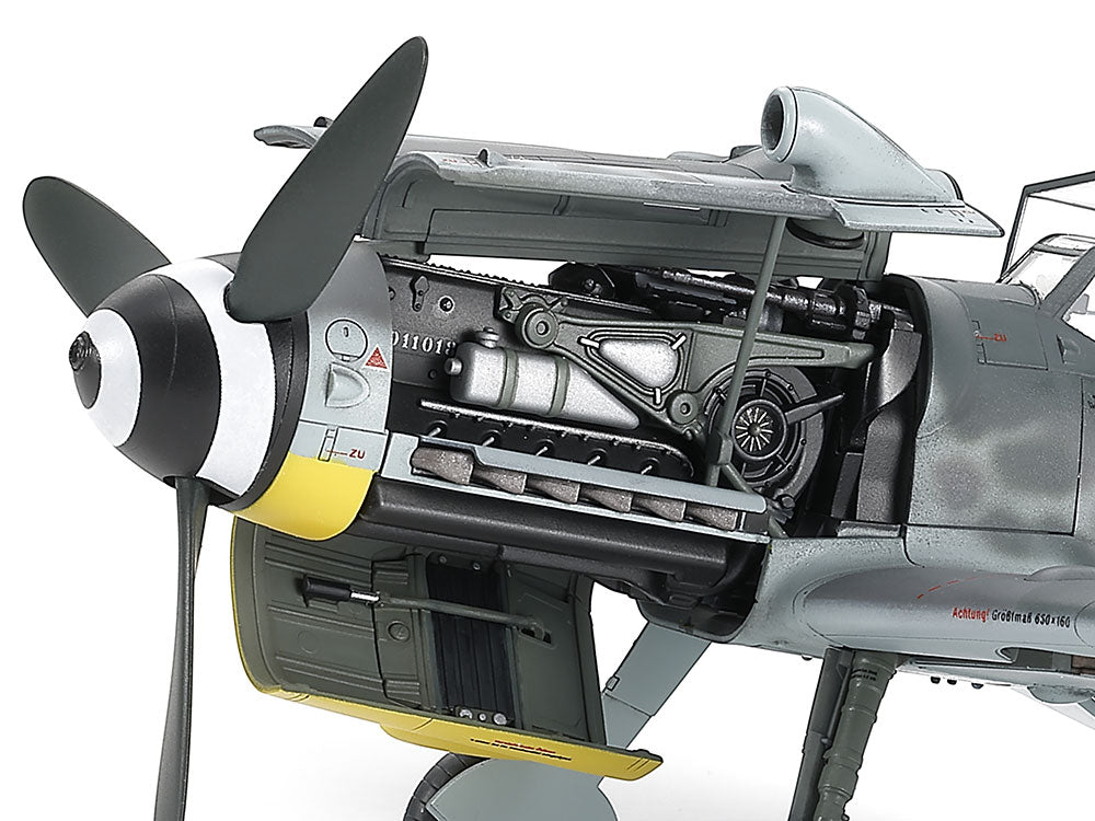 1/48 SCALE MESSERSCHMITT Bf109 G-6 LATE PRODUCTION