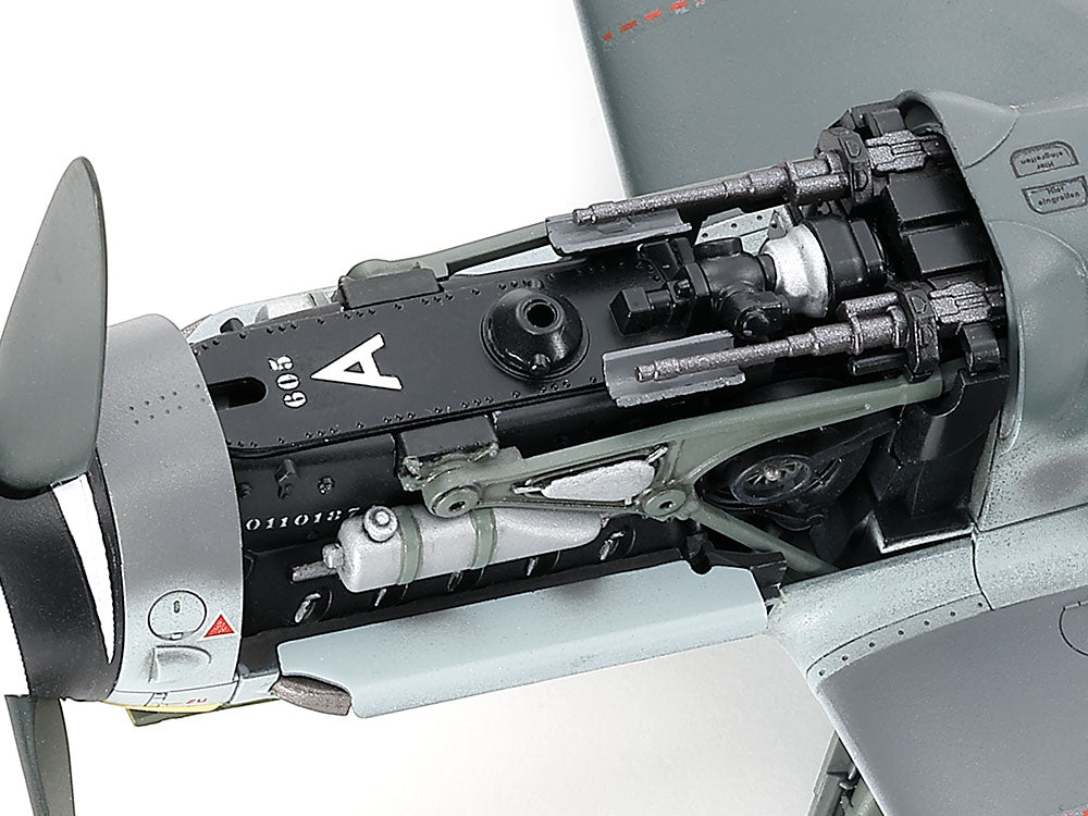 1/48 SCALE MESSERSCHMITT Bf109 G-6 LATE PRODUCTION