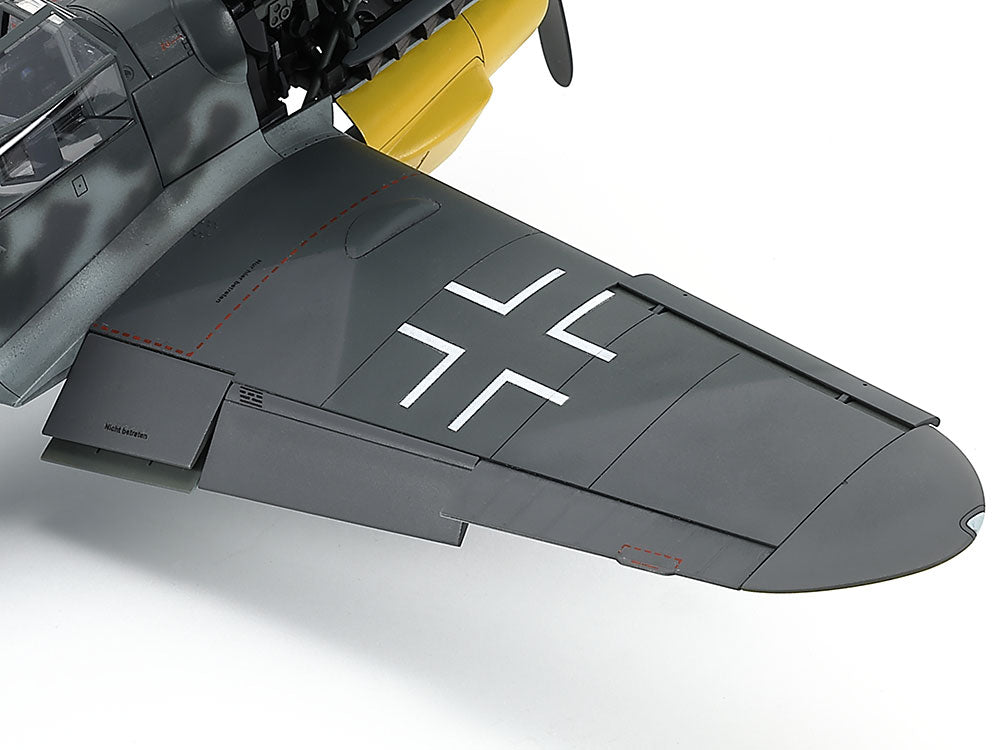 1/48 SCALE MESSERSCHMITT Bf109 G-6 LATE PRODUCTION