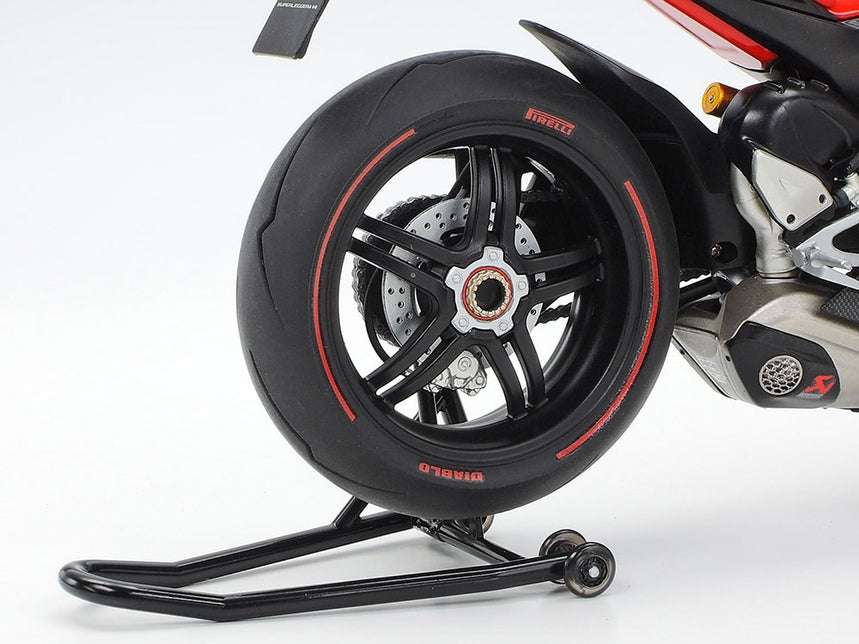 1/12 Ducati Superleggera V4