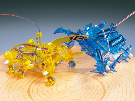 2-CHANNEL REMOTE CONTROL INSECT DUELING SET (RHINOCEROS BEETLE VS STAG BEETLE)