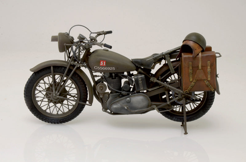 1:9 Triumph 3HW