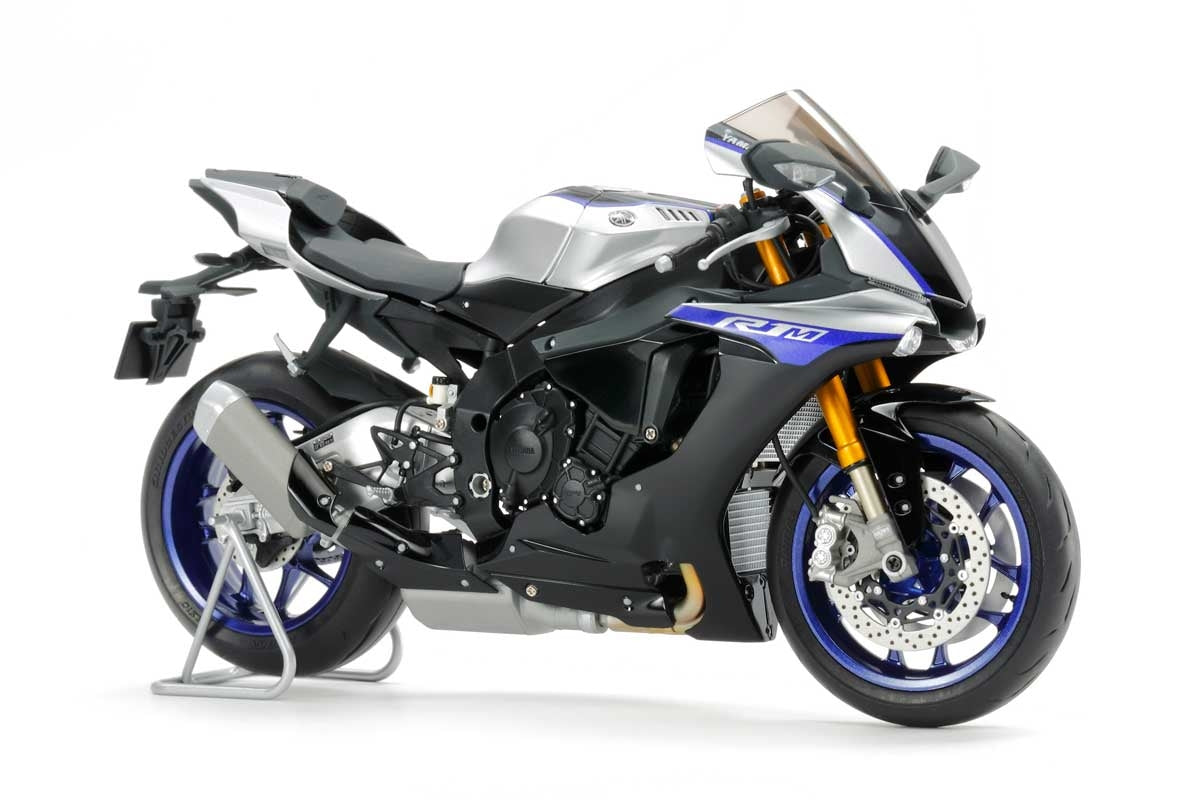 YAMAHA YZF-R1M