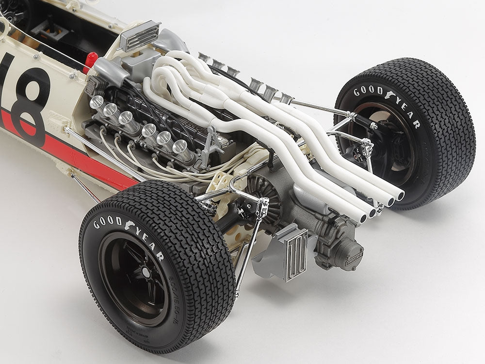 HONDA RA273 w/ Photo-Etched Parts