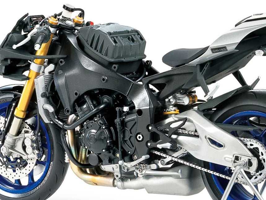 YAMAHA YZF-R1M