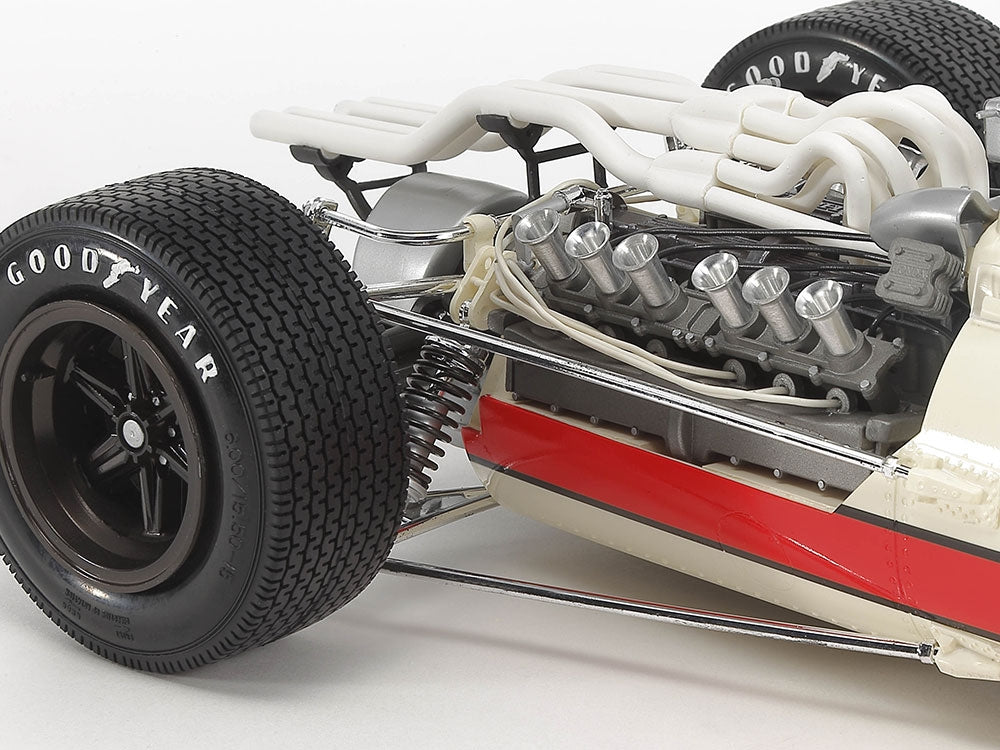 HONDA RA273 w/ Photo-Etched Parts