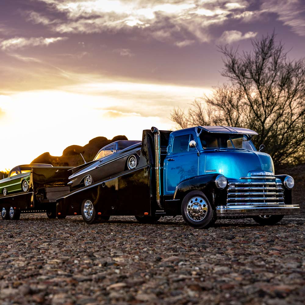 REDCAT CUSTOM HAULER - 1953 CHEVROLET COE BLUE