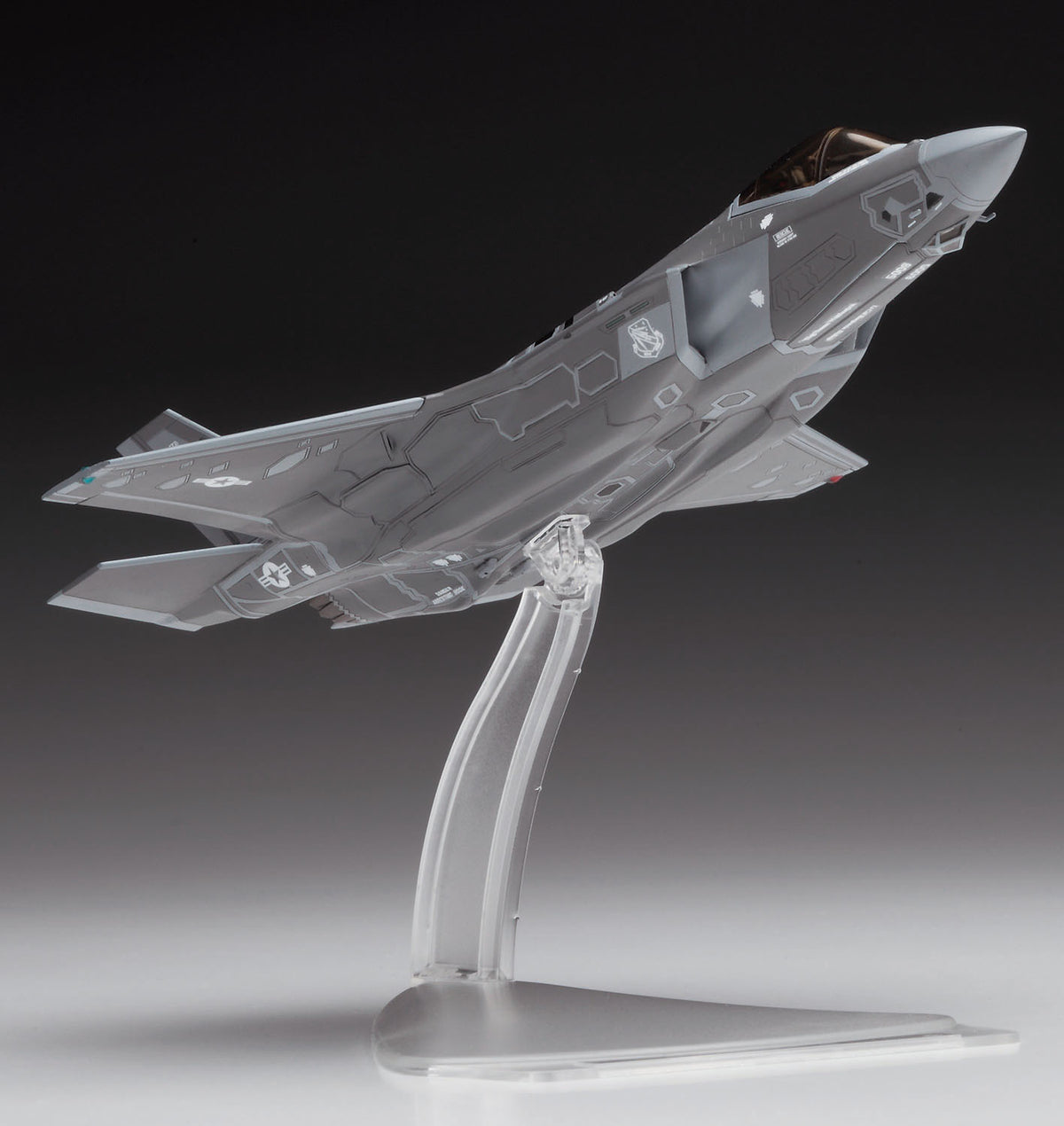 1/72 F-35A Lightning II E42