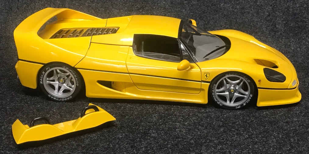 1/12 1996 Ferrari F50 - Giallo Modena