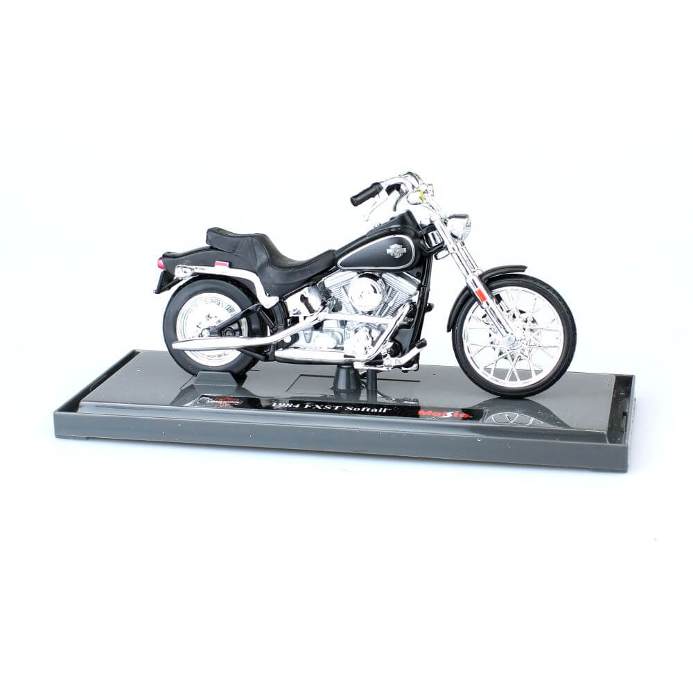 Maisto 1/18 H-D Motorcycles, Series 41 1984 FXST Softail