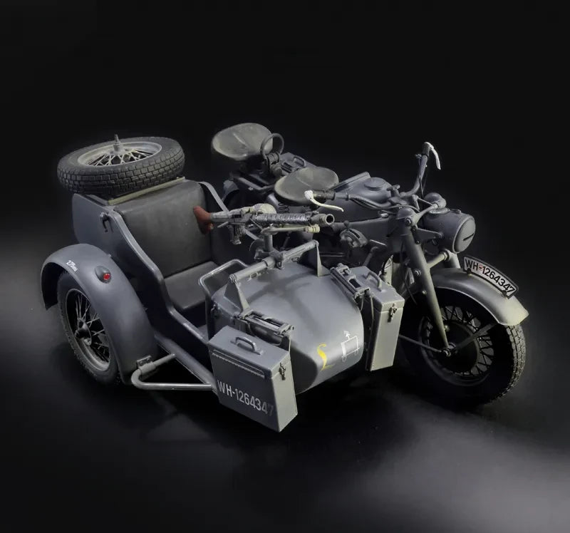 1:9 Zundapp KS 750 with Sidecar
