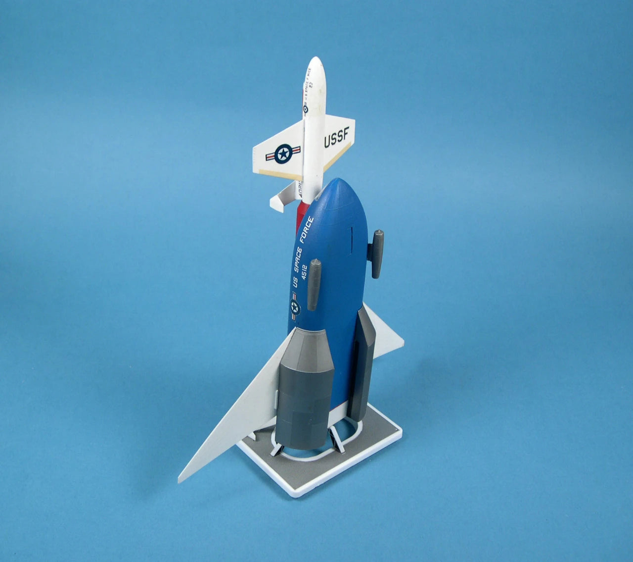 1:193 Willy Ley Orbital Rocket with Landing Gear and Five Figures