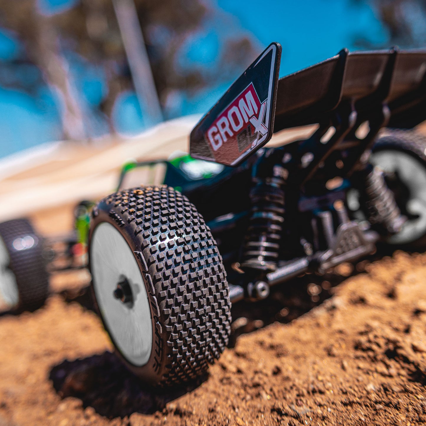 1/14 Hole Shot 3.0 F/R Tire MTD 12mm White Velocity (x4): Typhon GROM