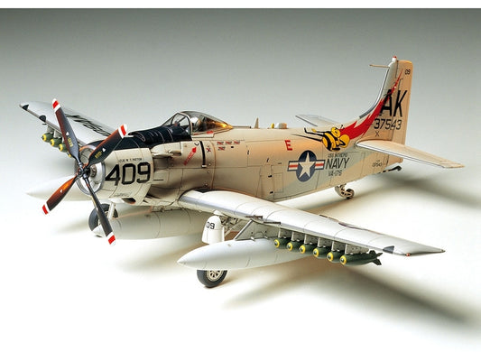 DOUGLAS SKYRAIDER AD-6(A-1H)