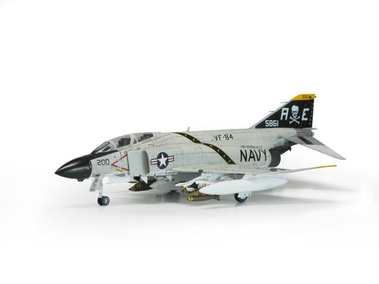 1/72 USN F-4J "VF-84 Jolly Rogers"