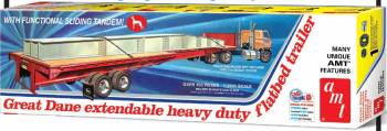 AMT1111   —  1/25 Extendable Flatbed Trailer - Great Dane