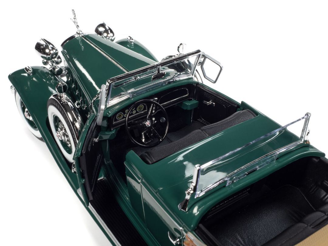 1/18 1932 Cadillac V16 Phaeton - Dark Green