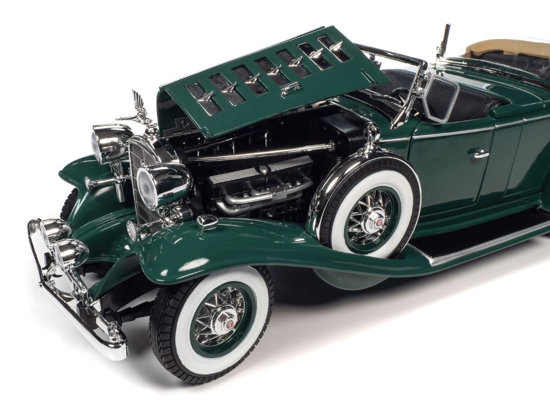 1/18 1932 Cadillac V16 Phaeton - Dark Green