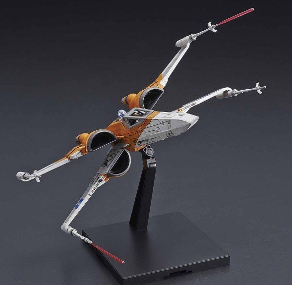 "Star Wars" 1/72 Scale Poe's X-Wing Fighter Plastic Model Kit