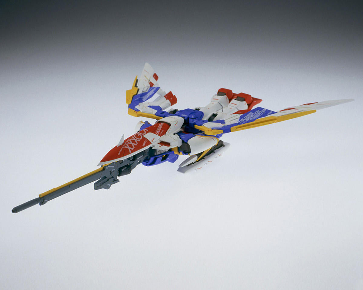 1/100 MG Wing Gundam (Ver. Ka) "Gundam Wing: Endless Waltz" Plastic Model Kit