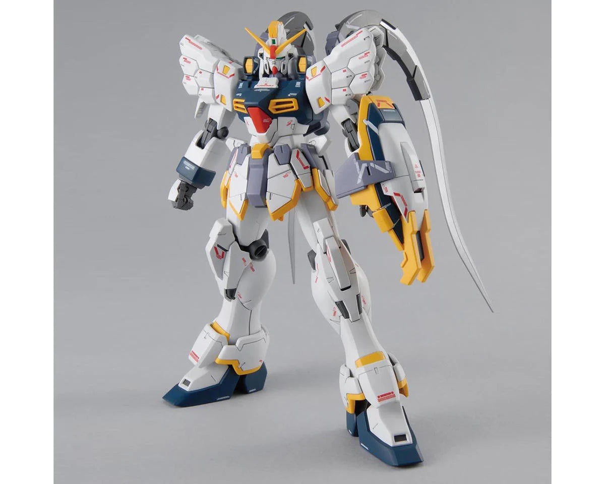 1/100 MG Gundam Sandrock (EW) "Gundam Wing: Endless Waltz" Plastic Model Kit