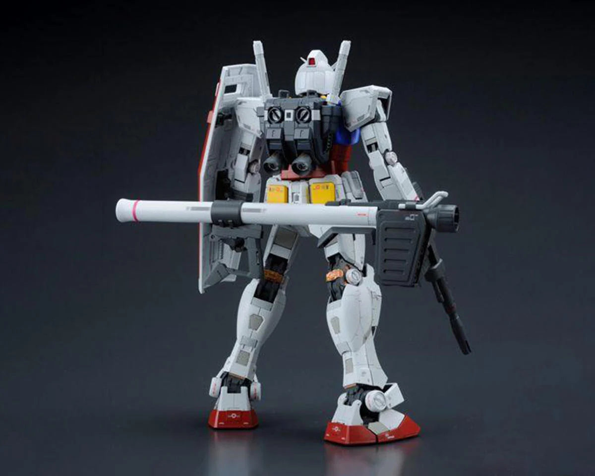 1/100 MG RX-78-2 Gundam (Version 3.0) "Mobile Suit Gundam" Plastic Model Kit