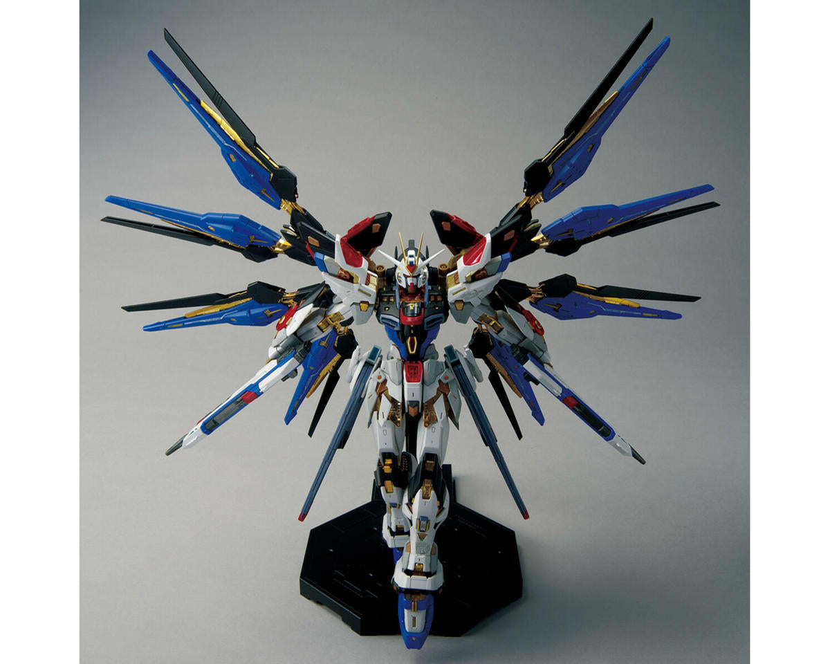 1/100 MGEX Strike Freedom Gundam "Gundam SEED Destiny"